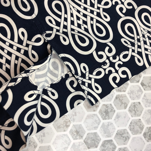 Jones New York Navy/White Print Stretch Mini Skirt - Picture 6 of 7